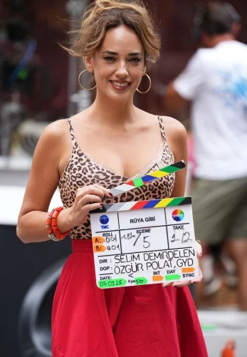 Словно сон 1-2, 3 серия турецкий сериал на русском языке смотреть онлайн все серии